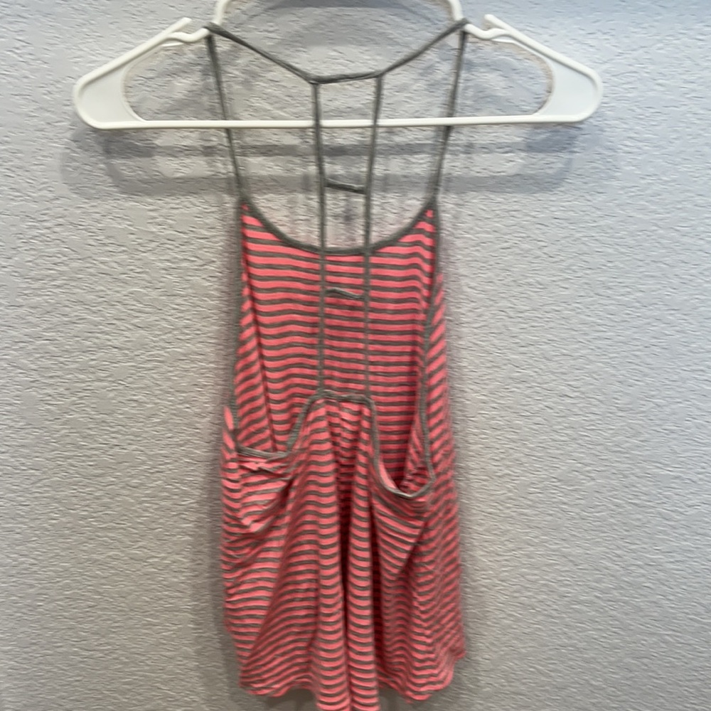 B Sharp Razorback Tank - Picture 4 of 4
